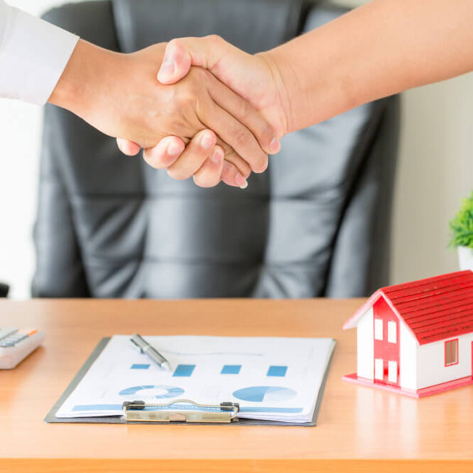 hands-agent-client-shaking-hands-after-signed-contract-buy-new-apartment (1)